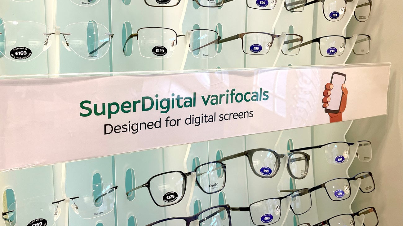 Specsavers-Store-Roll-Out-Case-Study-Images-1300x730-A
